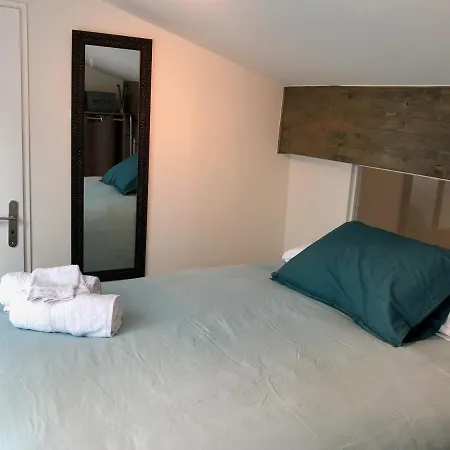 T2 En Duplex & Terrasse Apartment *